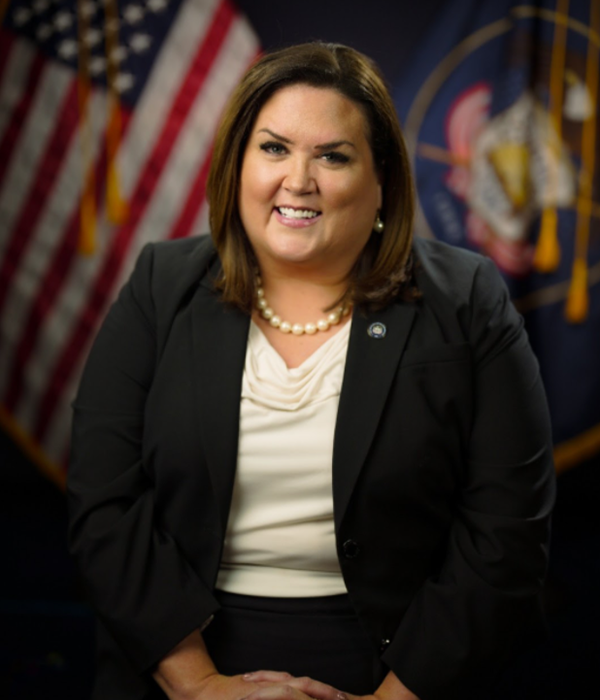 headshot of spencer cox speaker